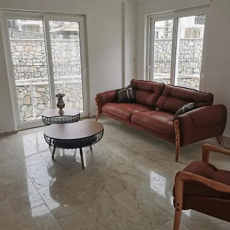 Karmele Vila