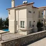 Villa Karmele