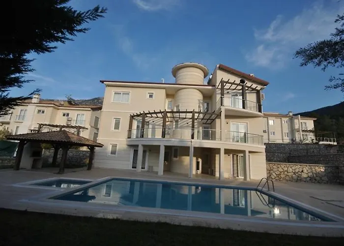 Karmele Vila Fethiye